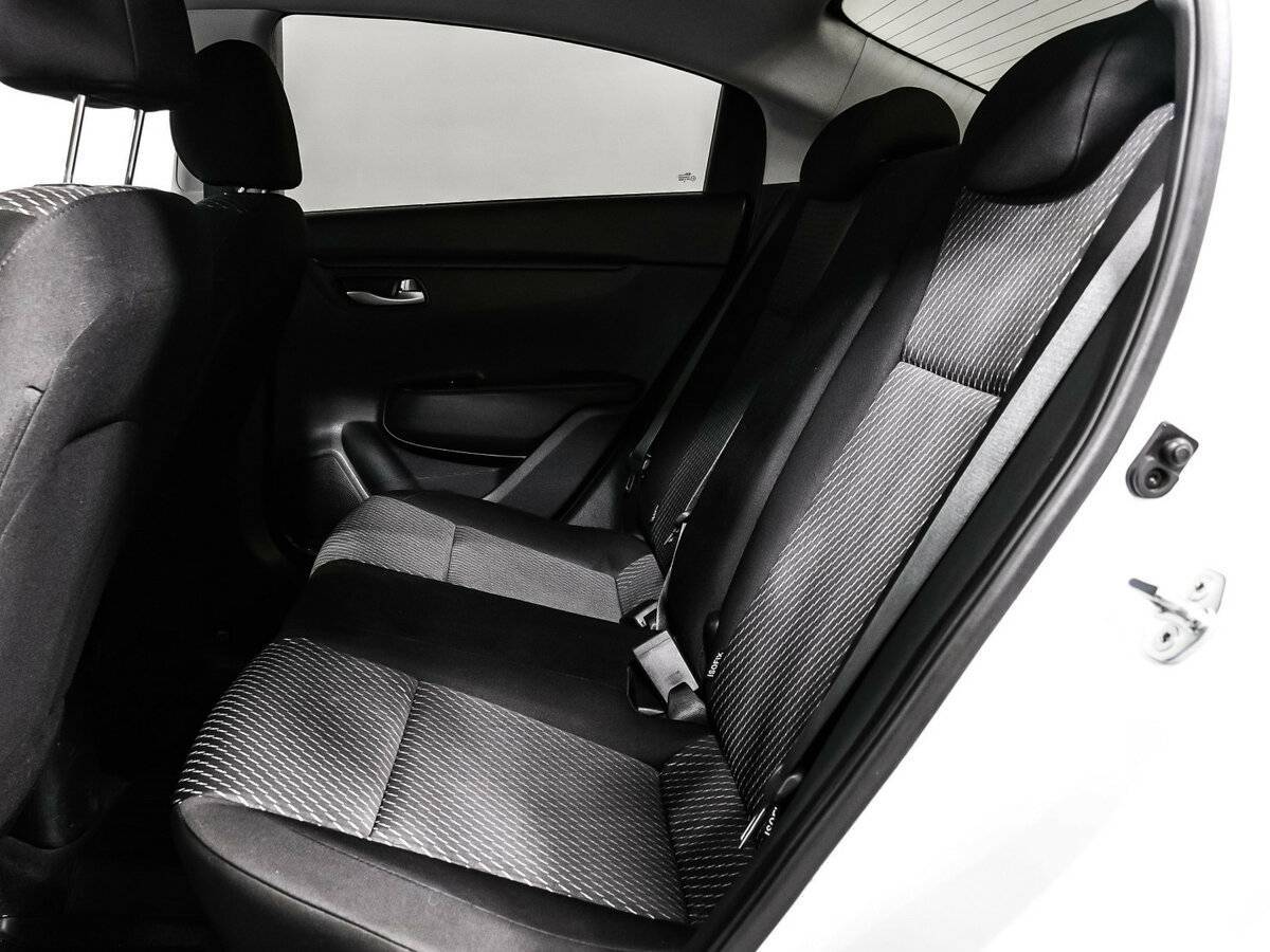 Купить Kia Rio, 2018, 98 743 км.. Фото: #11