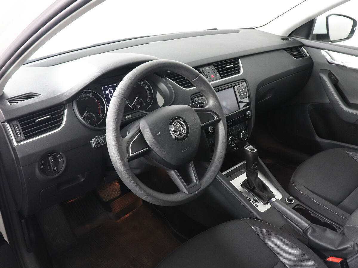 Купить Skoda Octavia, 2019, 59 240 км.. Фото: #8