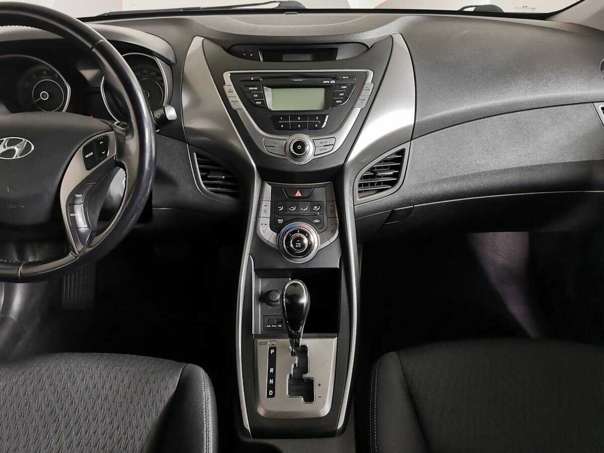 Купить Hyundai Elantra, 2012, 167 801 км.. Фото: #10