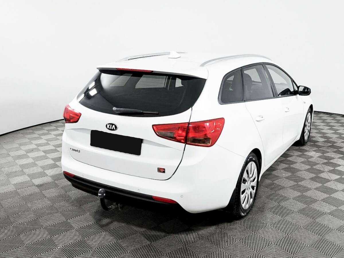 Купить Kia Ceed, 2018, 49 930 км.. Фото: #4