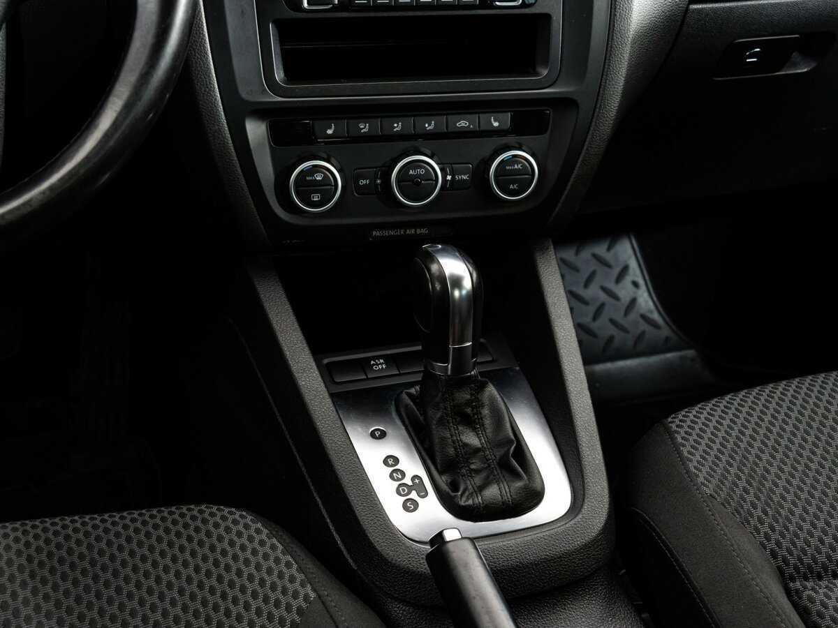 Купить Volkswagen Jetta, 2012, 203 467 км.. Фото: #11