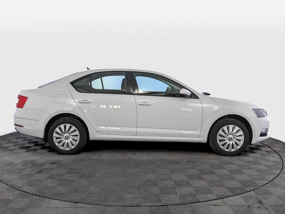 Купить Skoda Octavia, 2019, 47 009 км.. Фото: #3