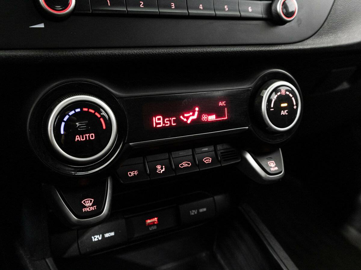 Купить Kia Rio, 2020, 80 213 км.. Фото: #17