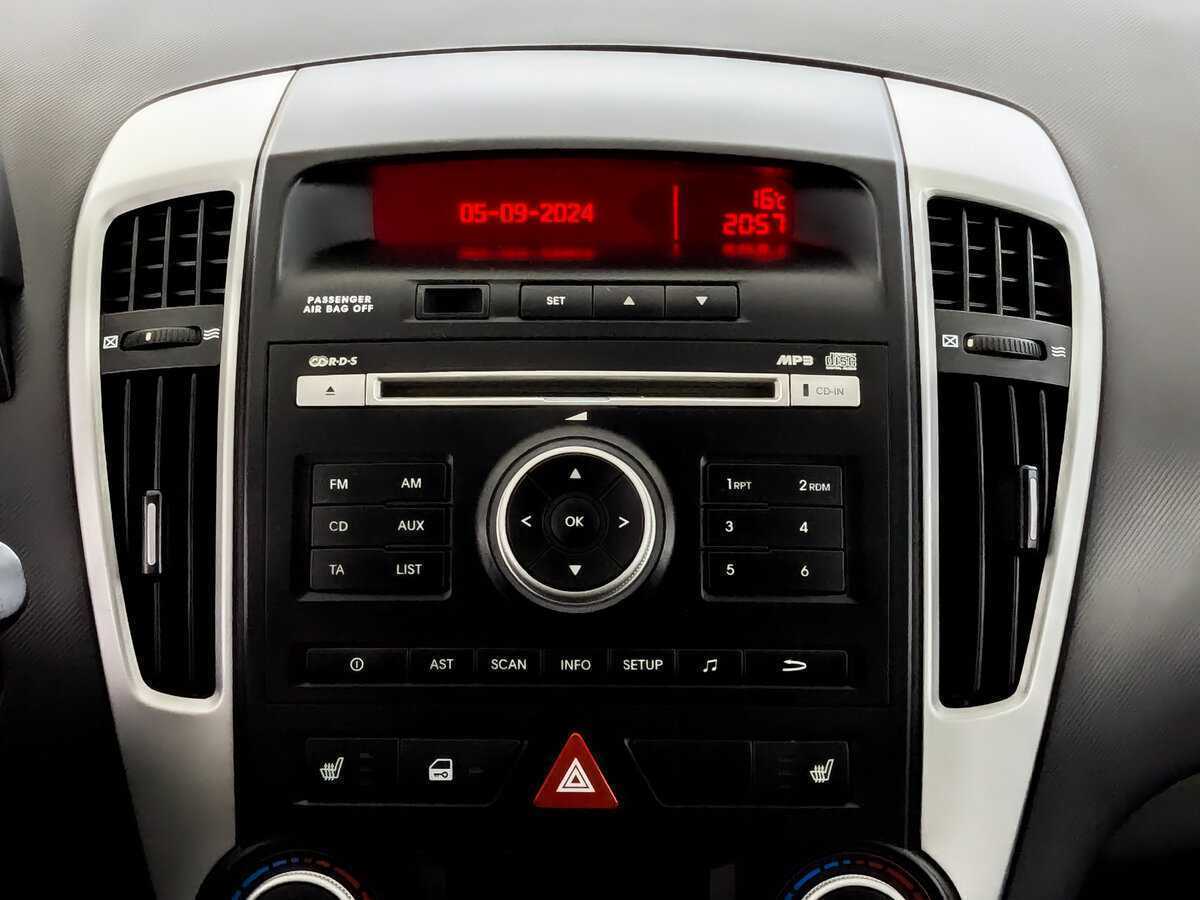 Купить Kia Ceed, 2012, 114 966 км.. Фото: #12