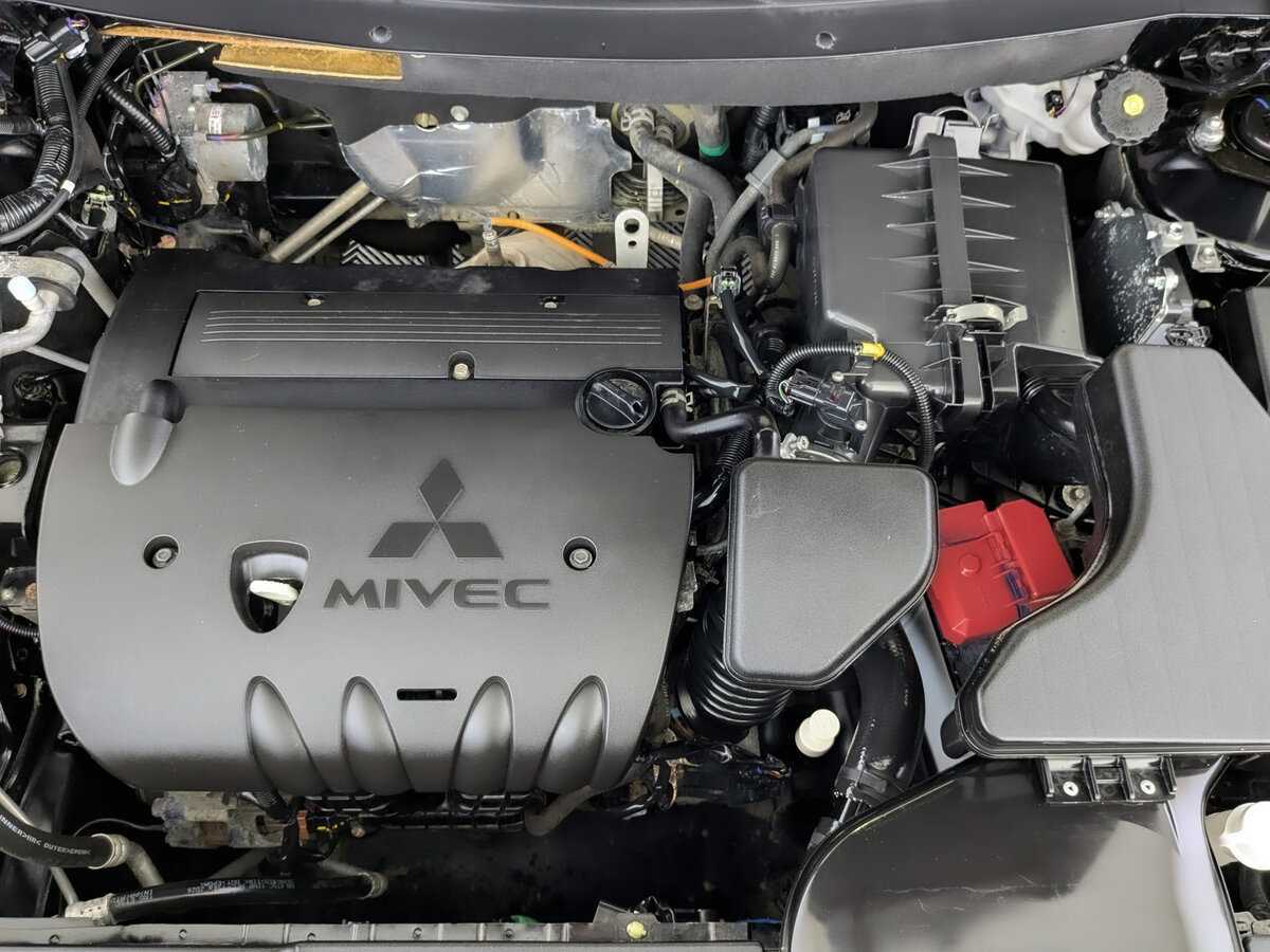 Купить Mitsubishi Outlander, 2021, 133 519 км.. Фото: #8