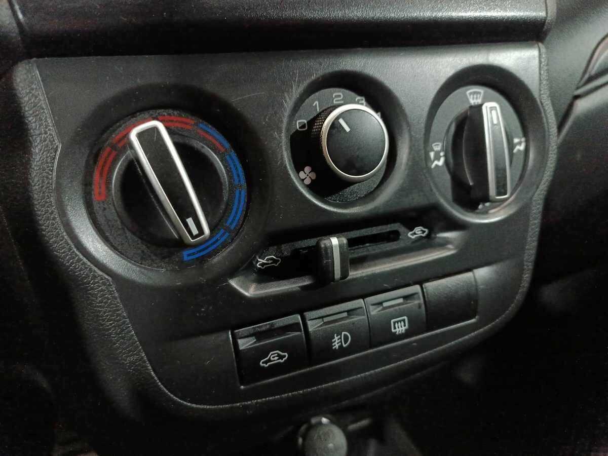 Купить Lada (ВАЗ) Granta, 2018, 74 023 км.. Фото: #12