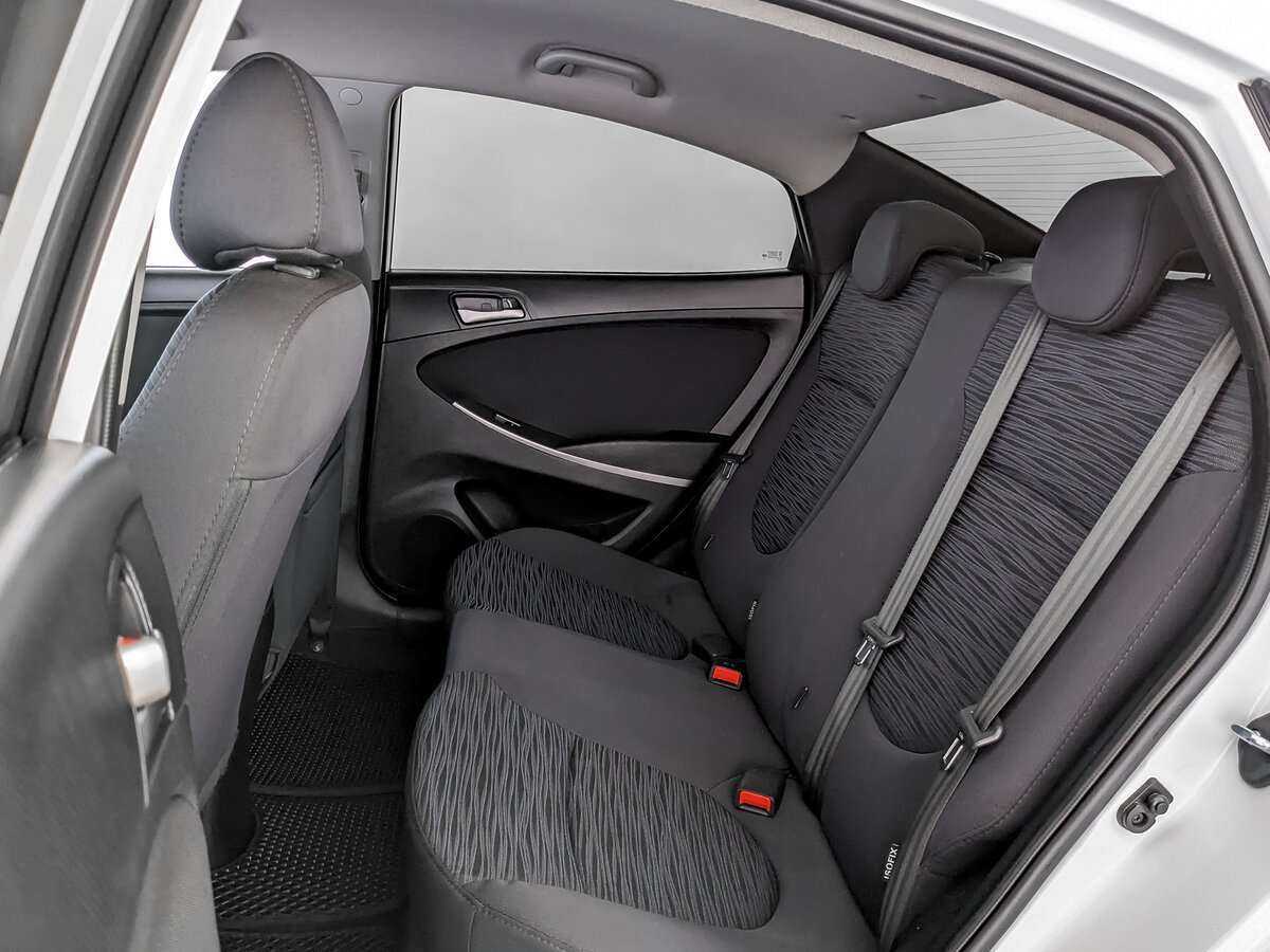 Купить Hyundai Solaris, 2015, 113 015 км.. Фото: #7