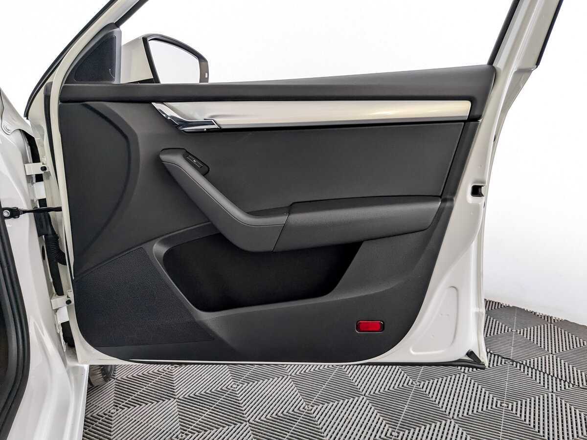 Купить Skoda Octavia, 2018, 56 162 км.. Фото: #23