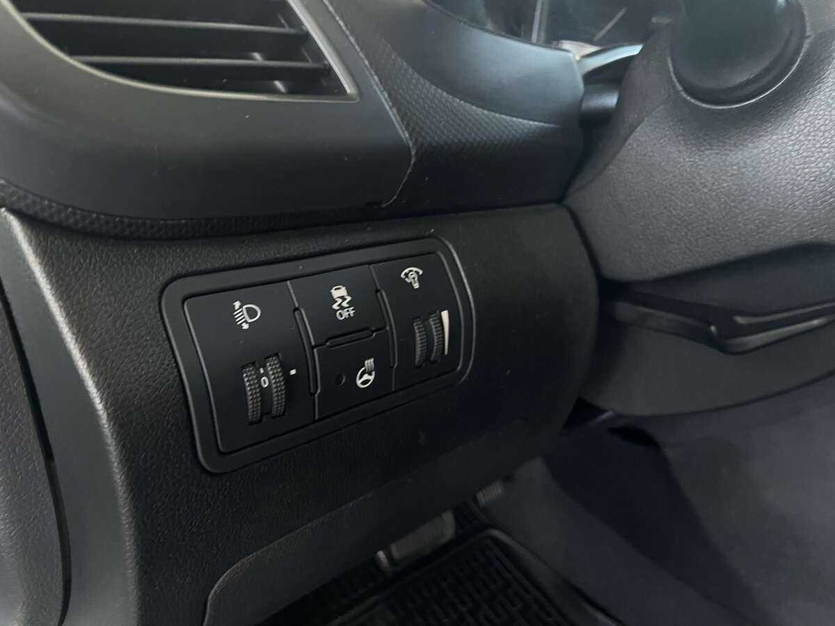 Купить Hyundai Solaris, 2016, 118 449 км.. Фото: #13