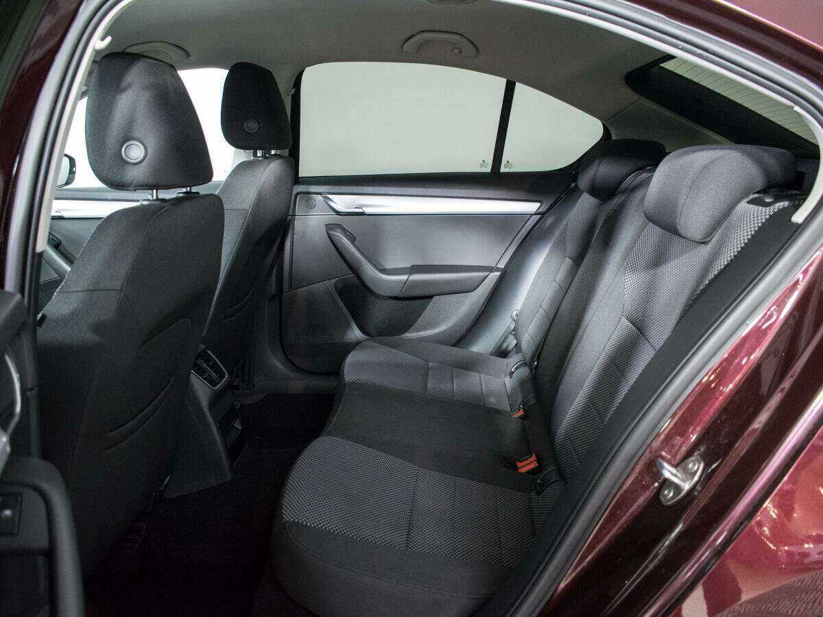 Купить Skoda Octavia, 2013, 106 550 км.. Фото: #9