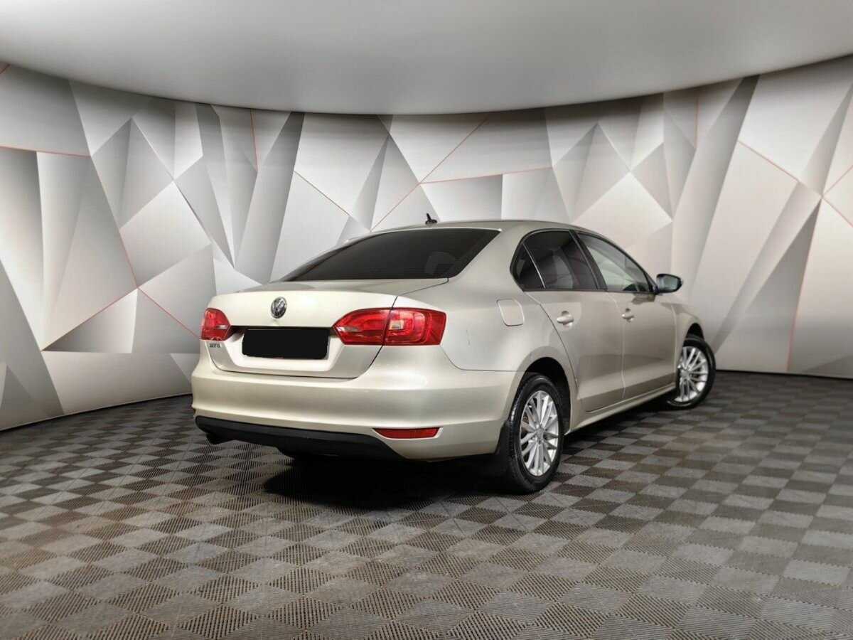 Купить Volkswagen Jetta, 2012, 174 887 км.. Фото: #1
