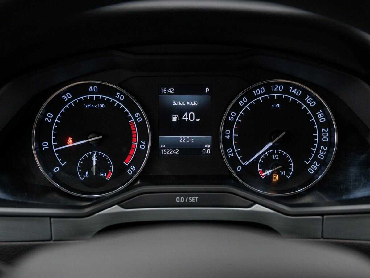 Купить Skoda Superb, 2018, 152 236 км.. Фото: #23