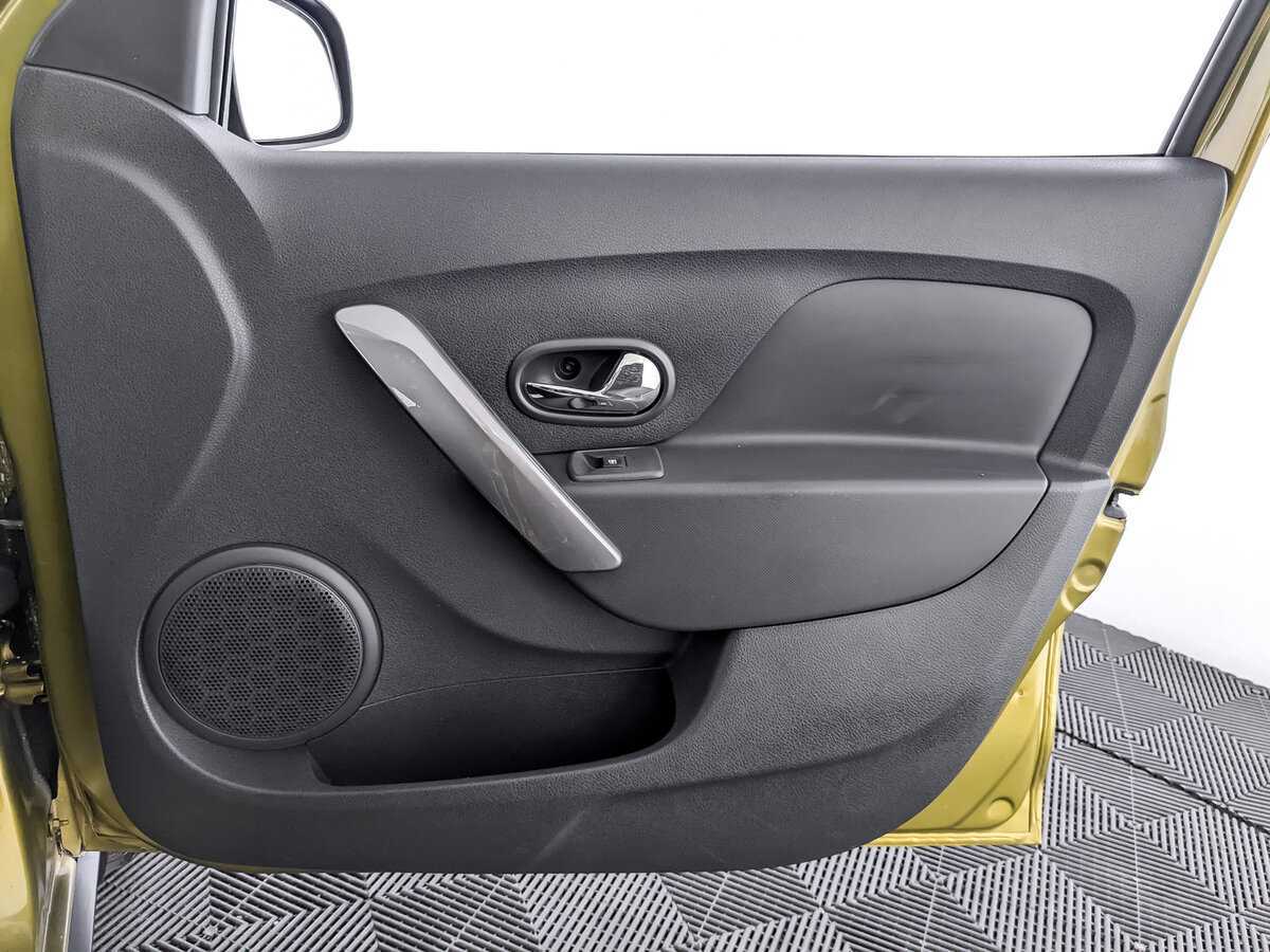 Купить Renault Sandero, 2016, 28 407 км.. Фото: #19