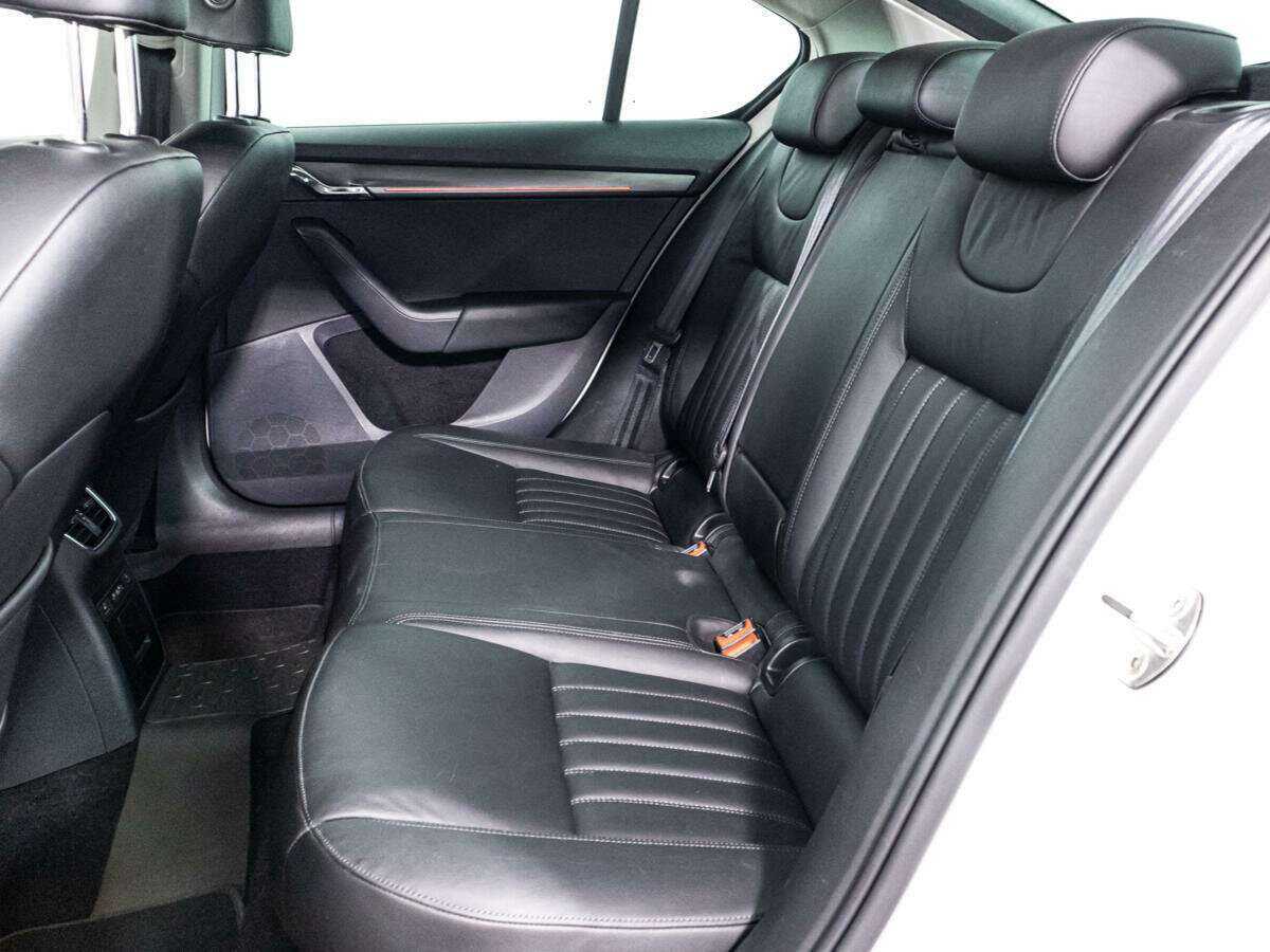 Купить Skoda Octavia, 2019, 163 877 км.. Фото: #9
