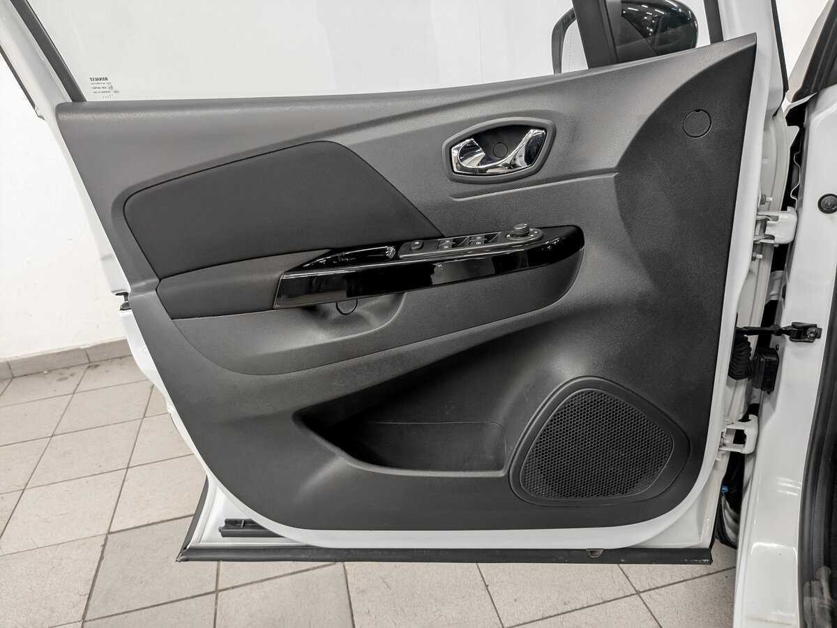 Купить Renault Kaptur, 2018, 116 793 км.. Фото: #16