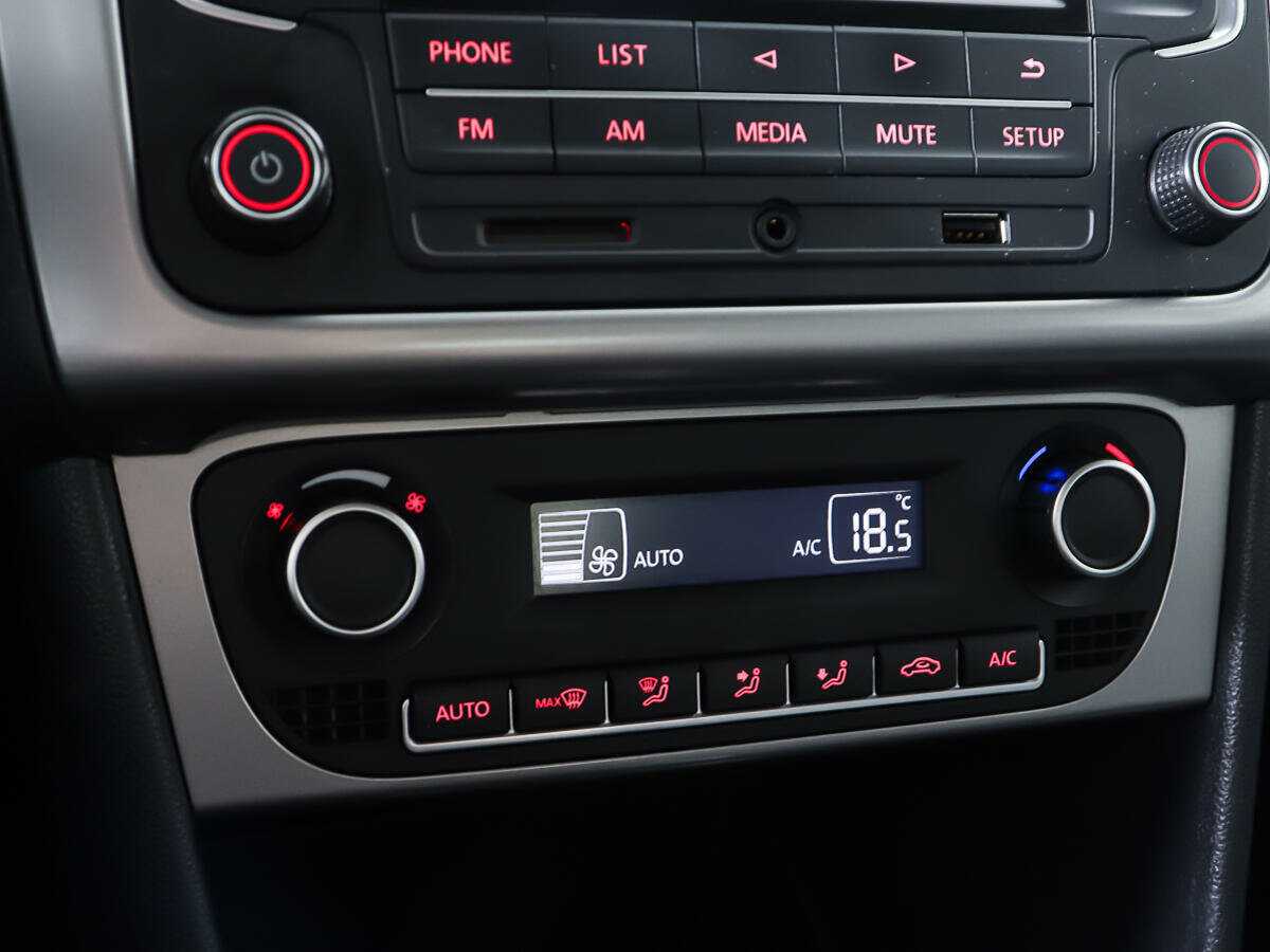 Купить Volkswagen Polo, 2016, 109 805 км.. Фото: #15