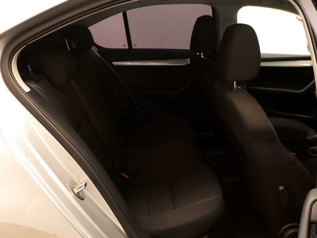 Купить Skoda Octavia, 2013, 246 399 км.. Фото: #7