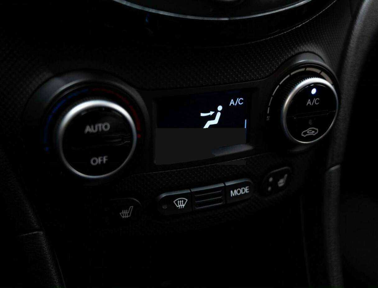 Купить Hyundai Solaris, 2016, 138 787 км.. Фото: #18