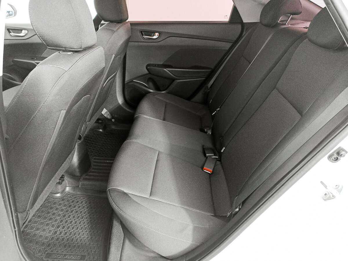 Купить Hyundai Solaris, 2017, 48 102 км.. Фото: #11