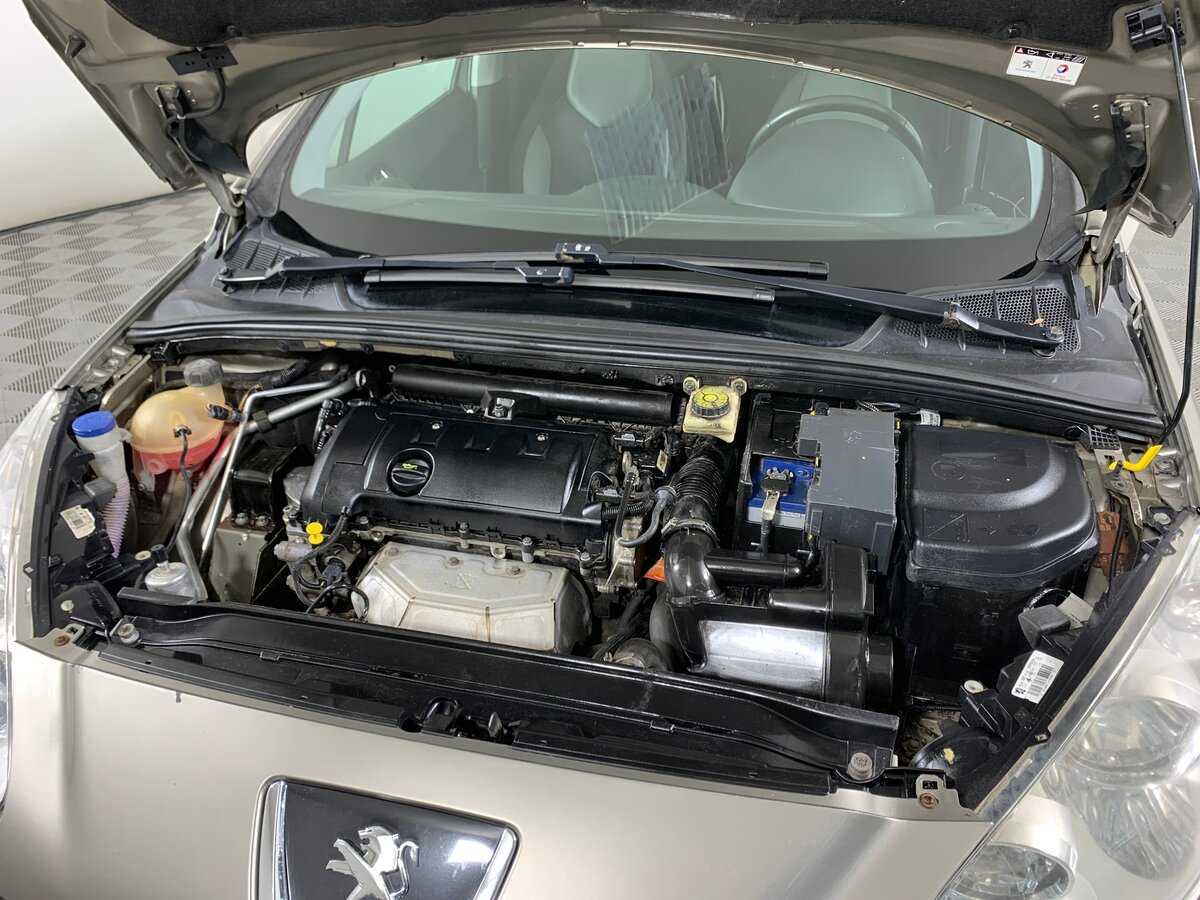 Купить Peugeot 308, 2012, 152 975 км.. Фото: #10