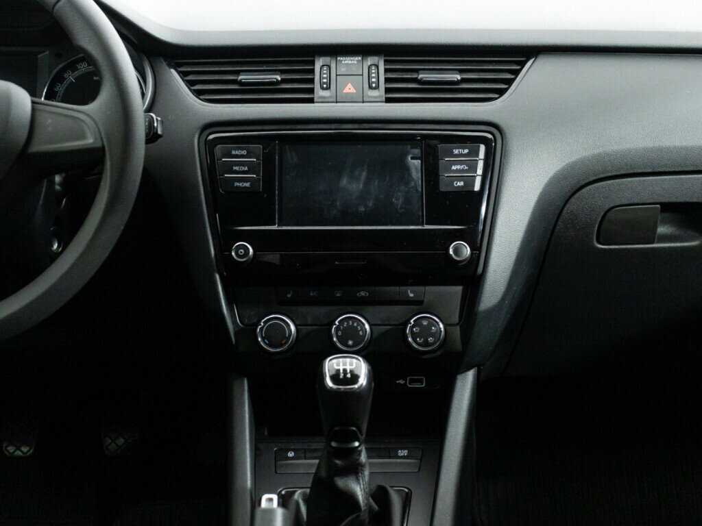 Купить Skoda Octavia, 2018, 76 083 км.. Фото: #13