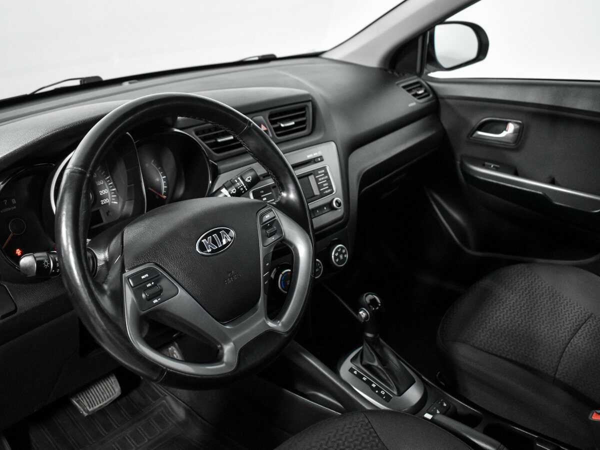 Купить Kia Rio, 2016, 76 280 км.. Фото: #8