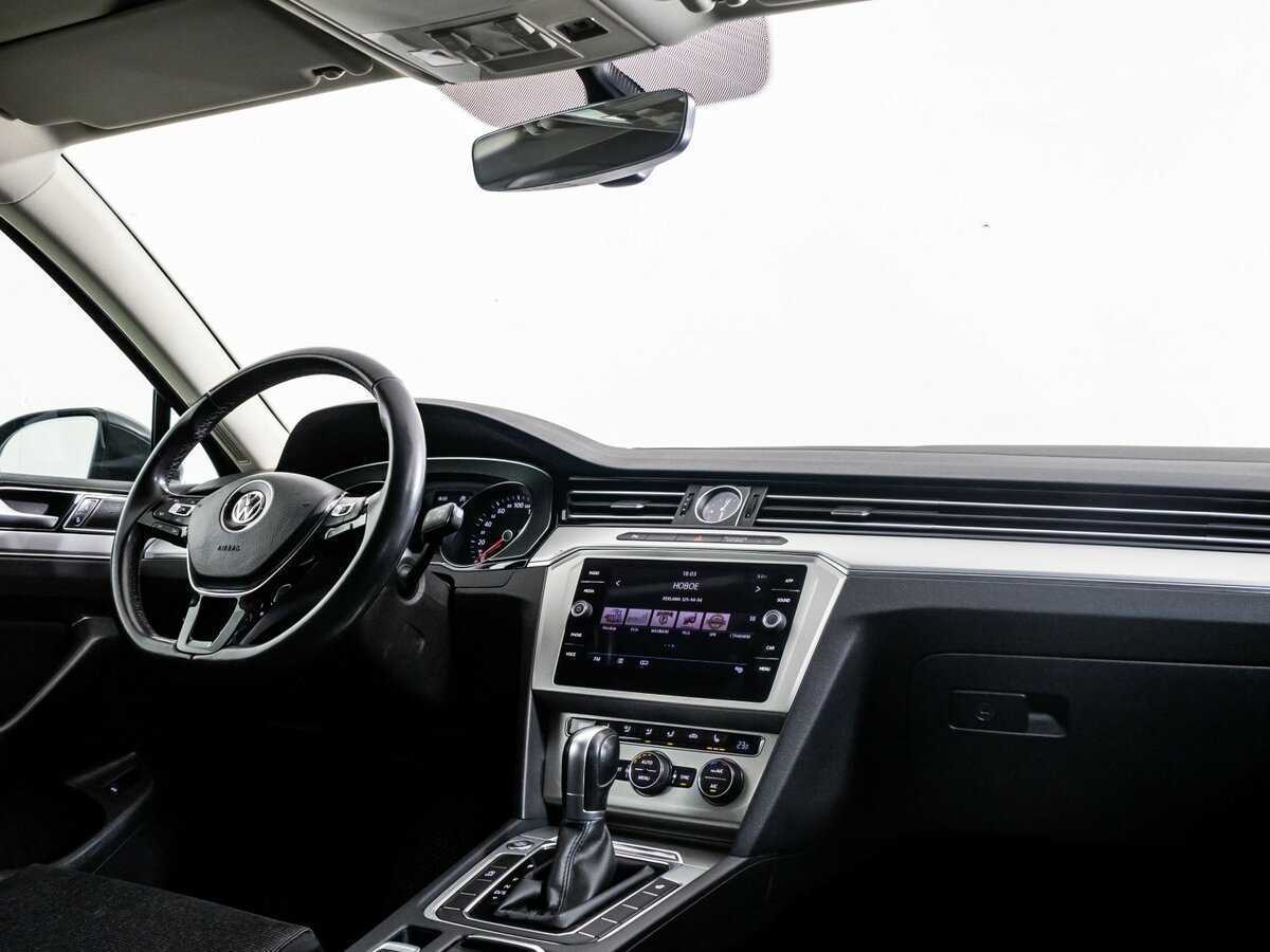 Купить Volkswagen Passat, 2018, 160 888 км.. Фото: #6