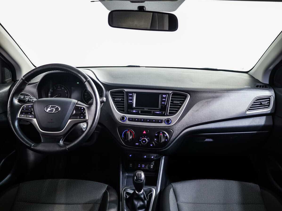 Купить Hyundai Solaris, 2018, 116 027 км.. Фото: #8