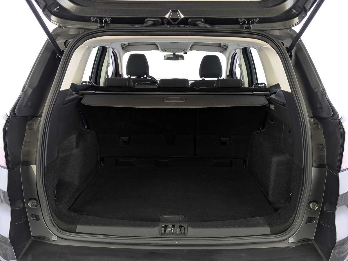 Купить Ford Kuga, 2018, 145 384 км.. Фото: #9