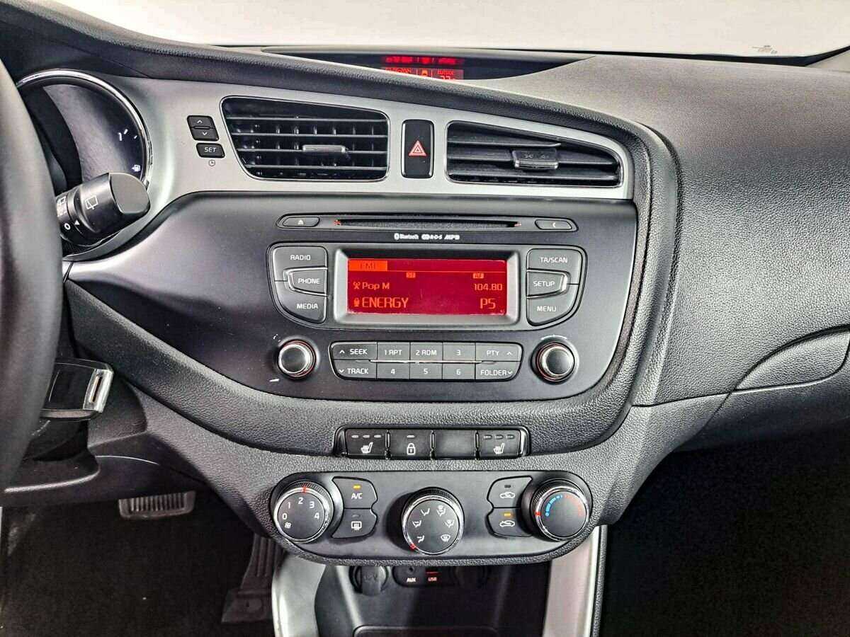 Купить Kia Ceed, 2013, 98 781 км.. Фото: #10