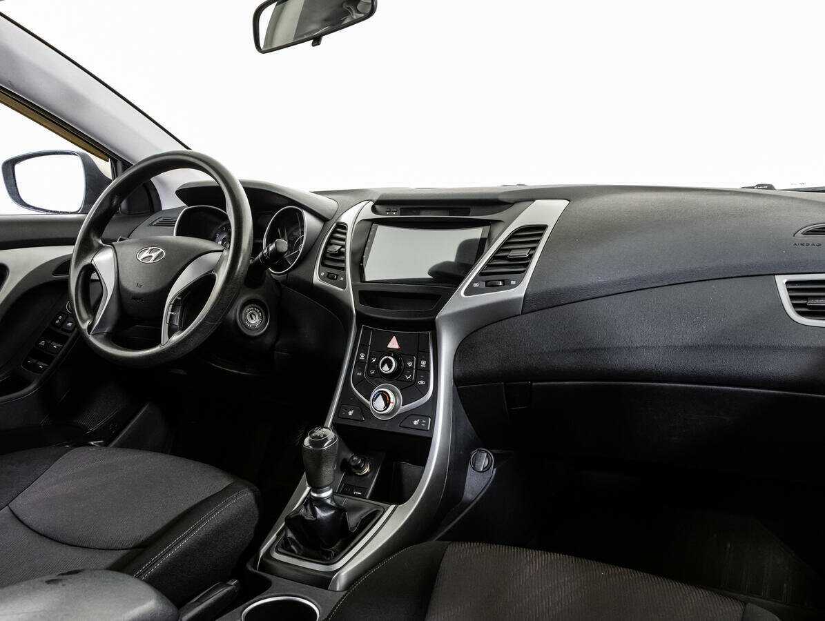 Купить Hyundai Elantra, 2015, 126 625 км.. Фото: #8
