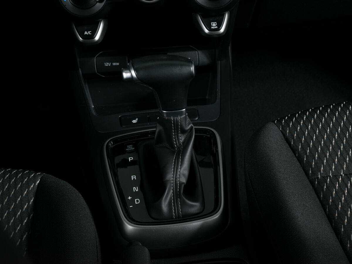 Купить Kia Rio, 2019, 65 326 км.. Фото: #17