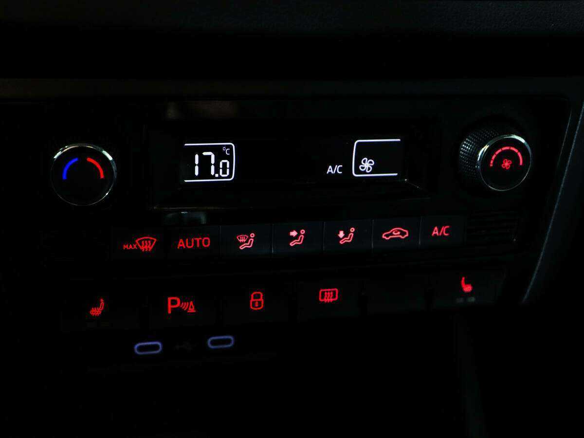 Купить Volkswagen Polo, 2021, 80 380 км.. Фото: #13