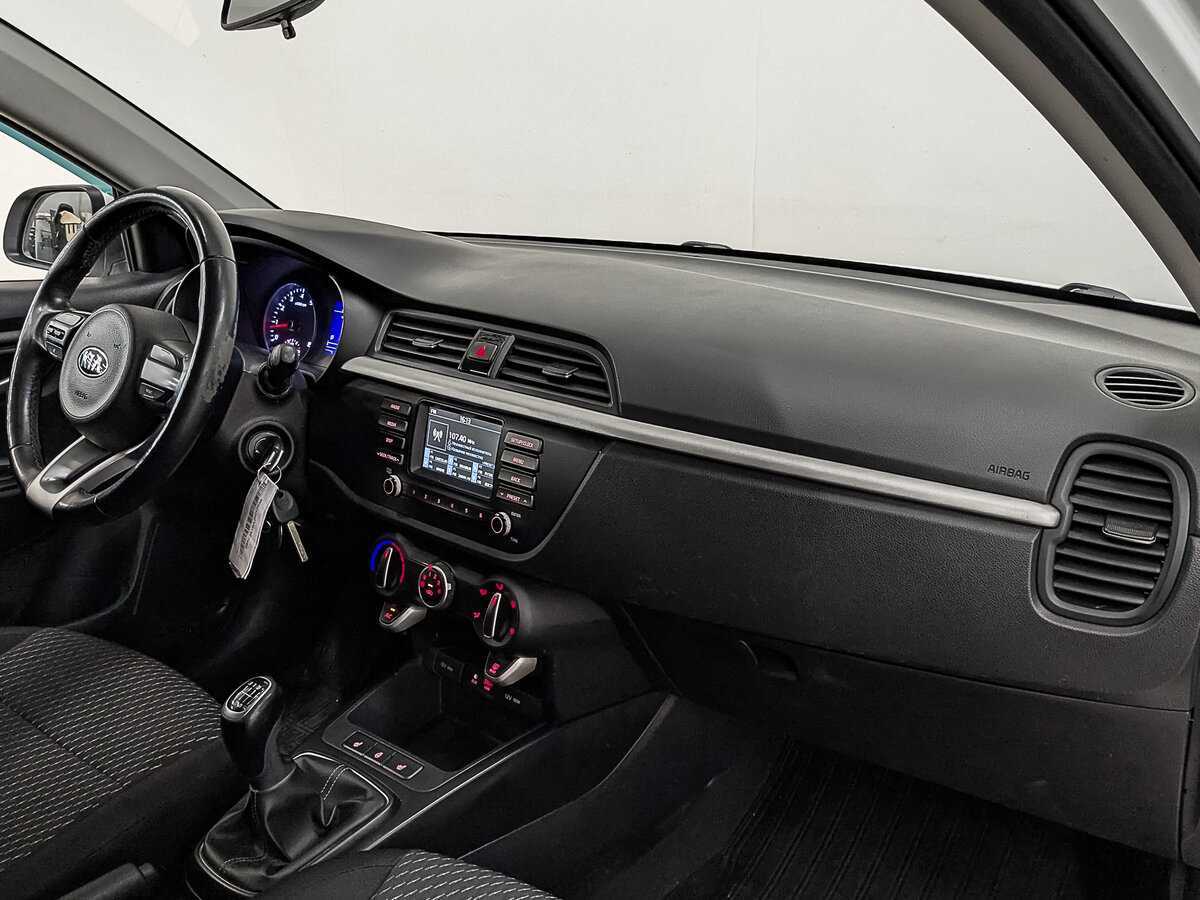 Купить Kia Rio, 2017, 76 699 км.. Фото: #12