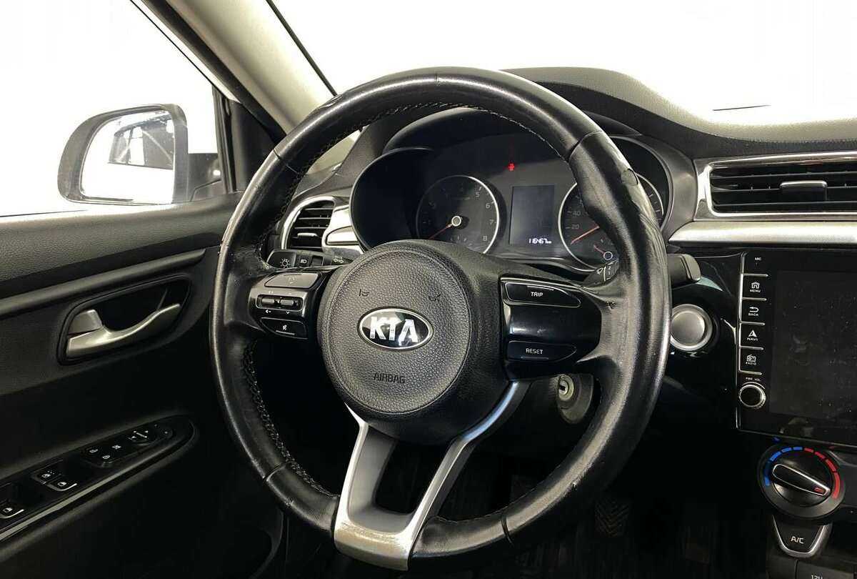 Купить Kia Rio, 2019, 116 000 км.. Фото: #8
