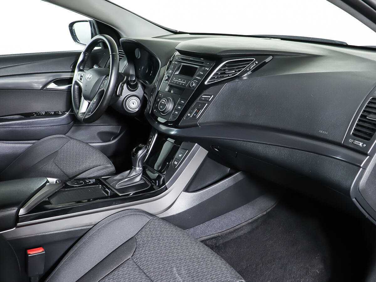 Купить Hyundai i40, 2015, 62 790 км.. Фото: #8
