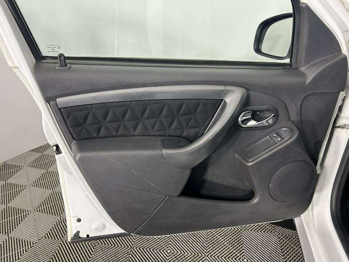 Купить Renault Duster, 2017, 135 697 км.. Фото: #7