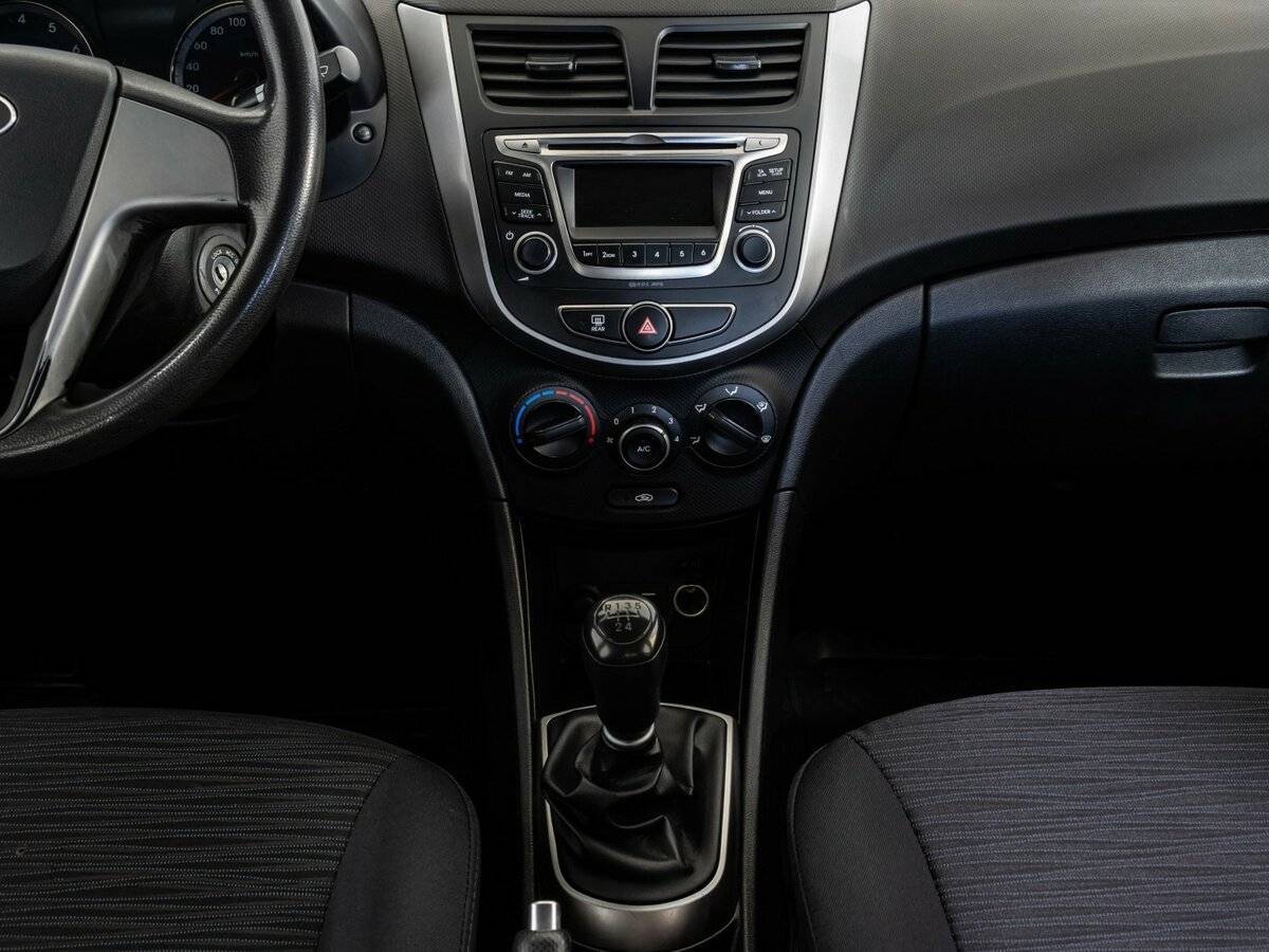 Купить Hyundai Solaris, 2016, 252 626 км.. Фото: #8