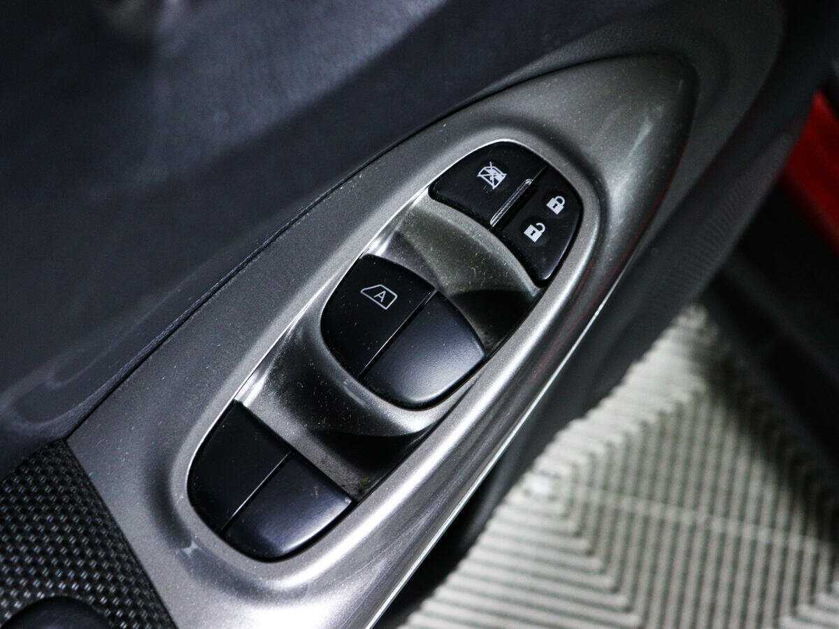 Купить Nissan Juke, 2014, 110 883 км.. Фото: #16