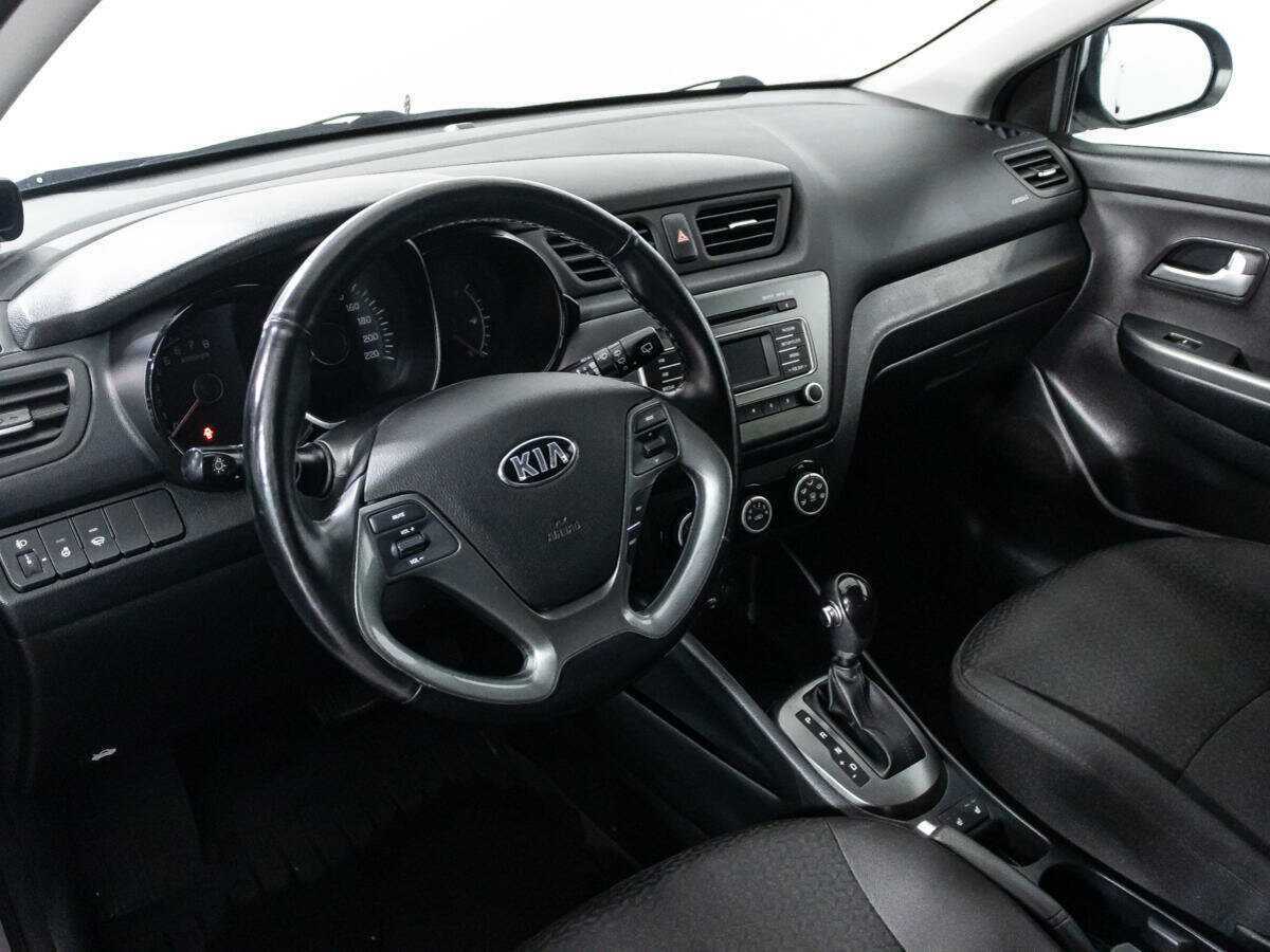Купить Kia Rio, 2017, 71 495 км.. Фото: #10