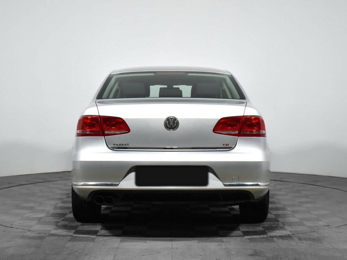 Купить Volkswagen Passat, 2012, 118 702 км.. Фото: #5