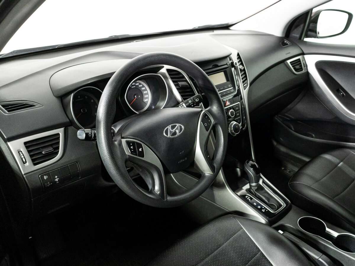 Купить Hyundai i30, 2016, 98 223 км.. Фото: #10