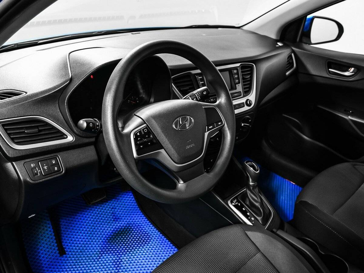 Купить Hyundai Solaris, 2018, 65 119 км.. Фото: #12