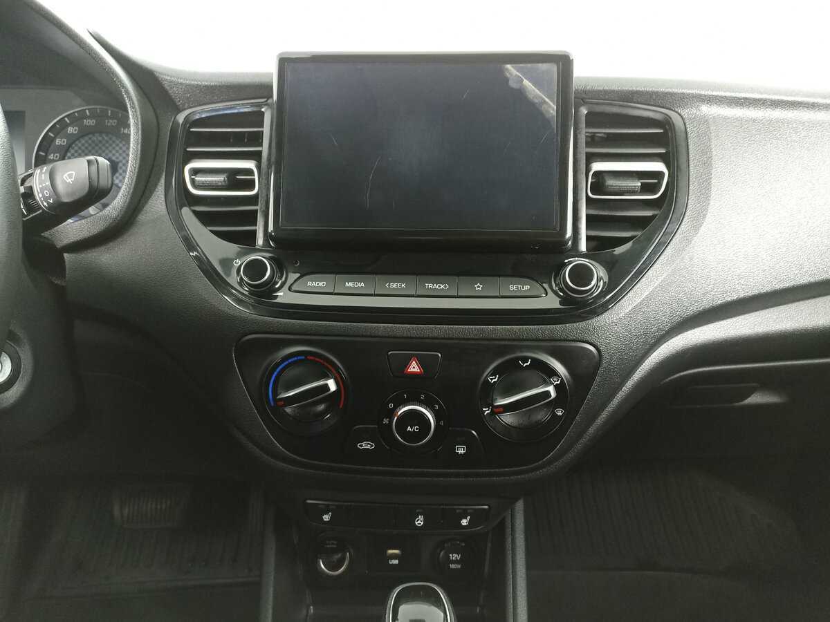 Купить Hyundai Solaris, 2021, 131 002 км.. Фото: #13