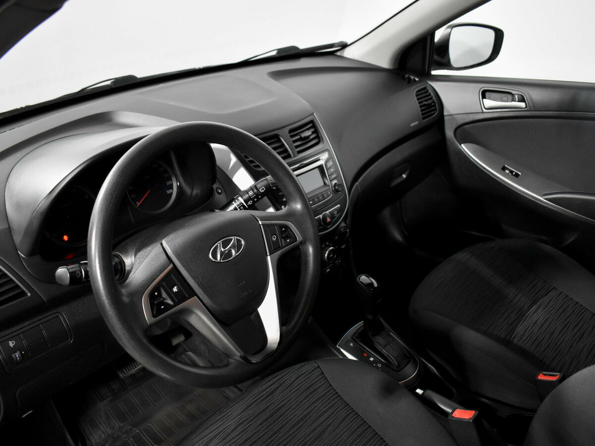 Купить Hyundai Solaris, 2015, 146 674 км.. Фото: #8