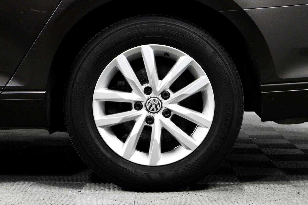 Купить Volkswagen Passat, 2016, 130 800 км.. Фото: #13