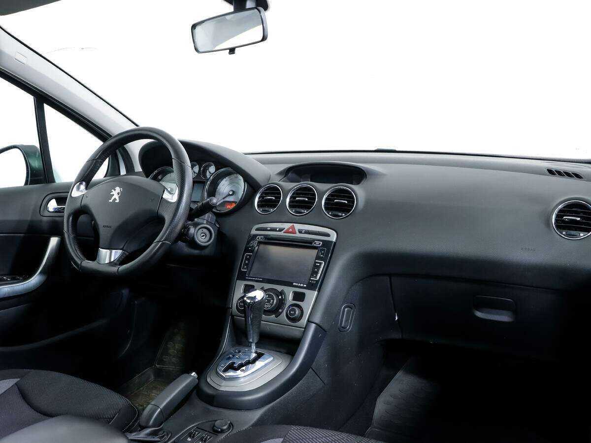 Купить Peugeot 408, 2016, 126 091 км.. Фото: #8