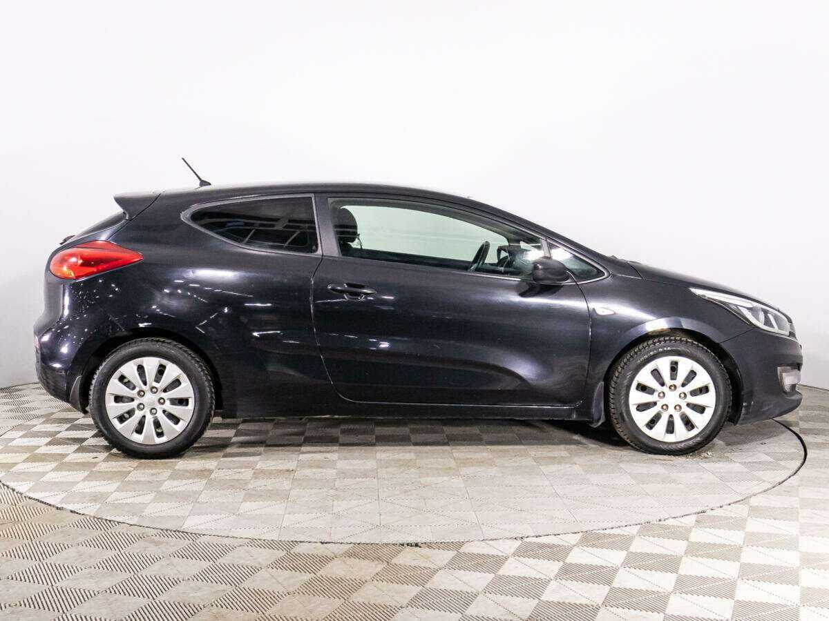 Купить Kia Ceed, 2014, 196 237 км.. Фото: #3