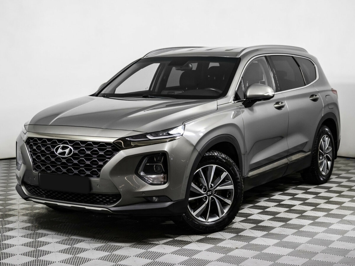 Купить Hyundai Santa Fe, 2019, 114 900 км.. Посмотреть фото