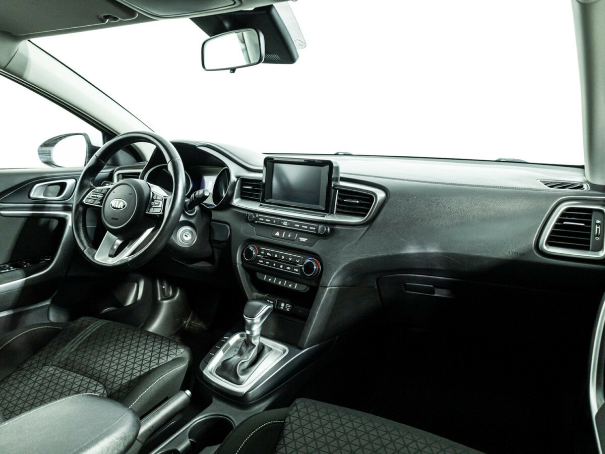 Купить Kia Ceed, 2018, 106 517 км.. Фото: #8